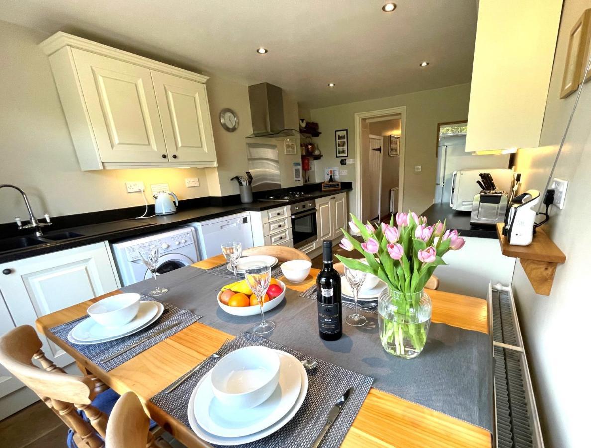 Mulberry Cottage With Wood Burner, Garden And Easy Parking Haworth Luaran gambar